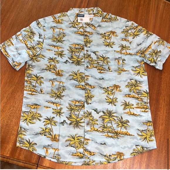 NWT Palm Tree Short Sleeve Button Down, Size Large - Picture 6 of 9